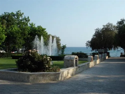 campsite-ionion-beach-glifa-oamnc