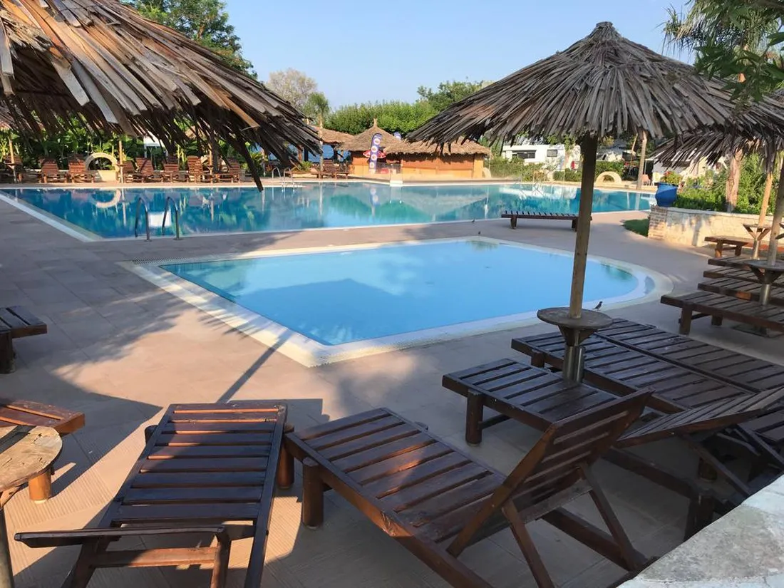 campsite-ionion-beach-glifa-wviev