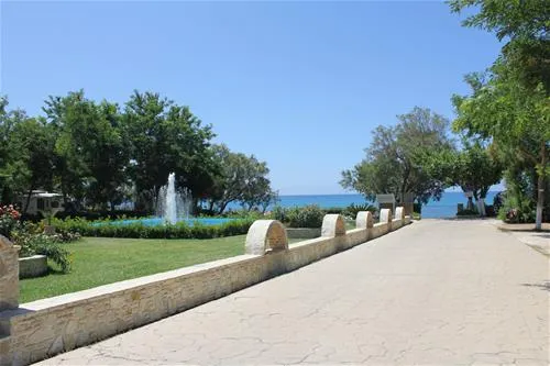 campsite-ionion-beach-glifa-zx4gr