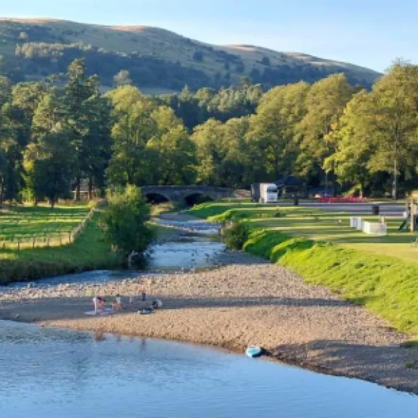 ewes-water-caravan-park-langholm-hybxr