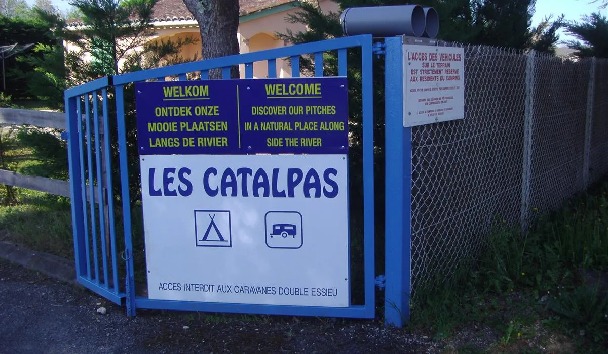 camping-de-condat-les-catalpas-fumel-8ny1v