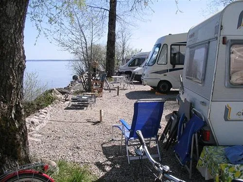 panorama-camping-harras-prien-ot-harras-dvxpi