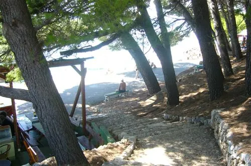 camping-sutikla-podgora-vihkn