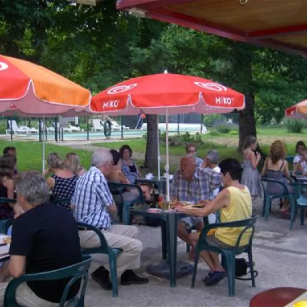 camping-la-plaine-st-parthem-wk6qx