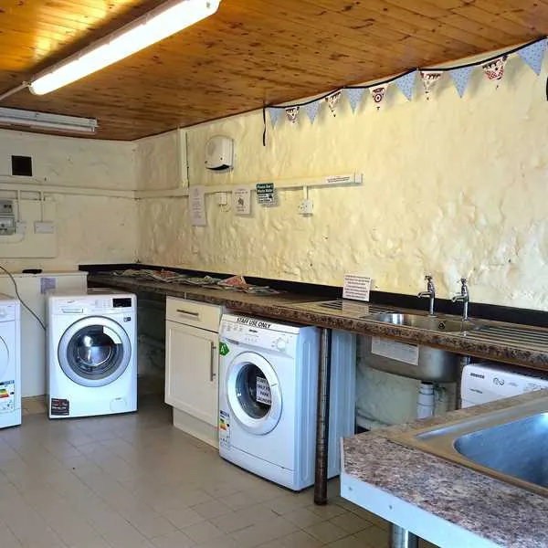 sleningford-watermill-caravan-camping-ripon-ai3xl