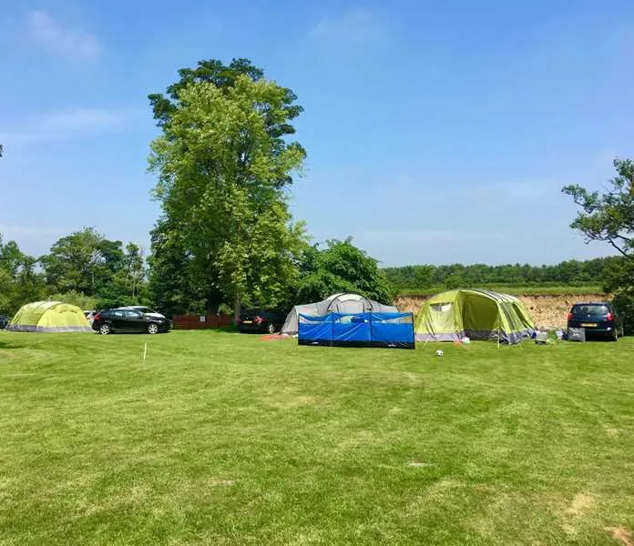 sleningford-watermill-caravan-camping-ripon-vl696