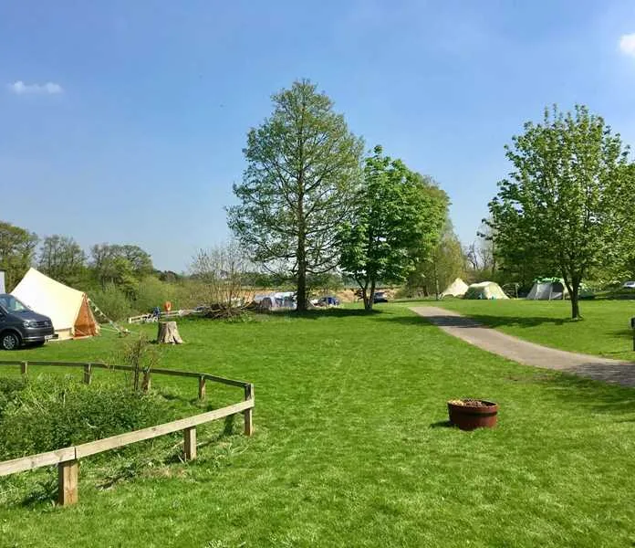 sleningford-watermill-caravan-camping-ripon-zjrhj
