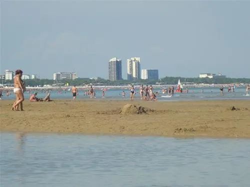 campeggio-pino-mare-lignano-sabbiadoro-a6gdp