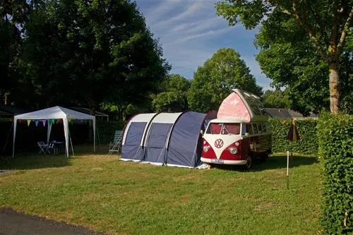 yelloh-village-parc-de-montsabert-coutures-mbiuk