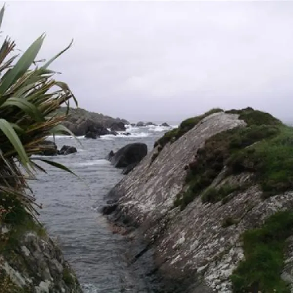 wave-crest-caravan-park-ring-of-kerry-xhrbp