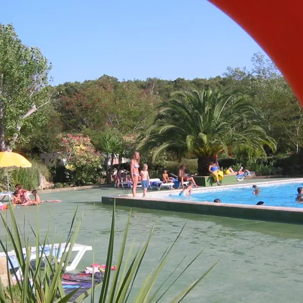 camping-castell-park-palams-3gsyd