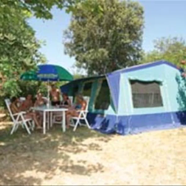 camping-castell-park-palams-h8okf