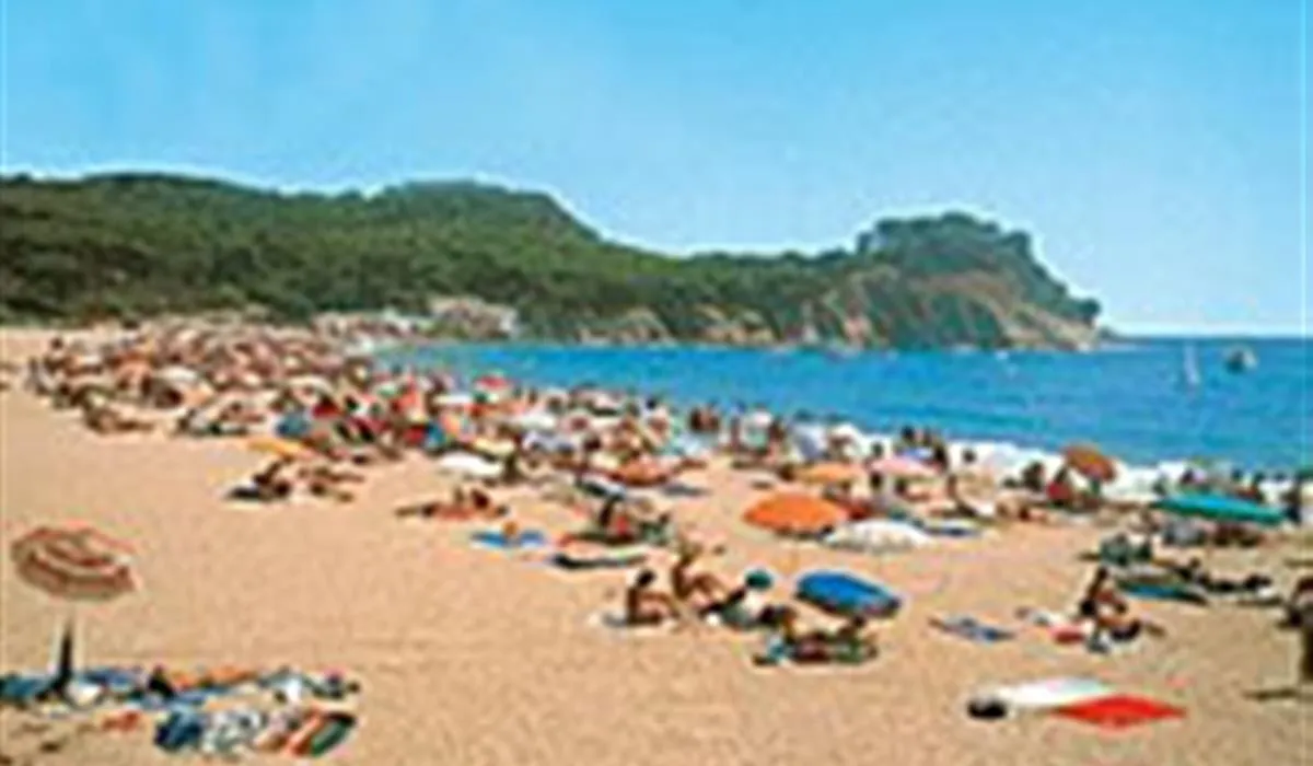 camping-castell-park-palams-hjrrs