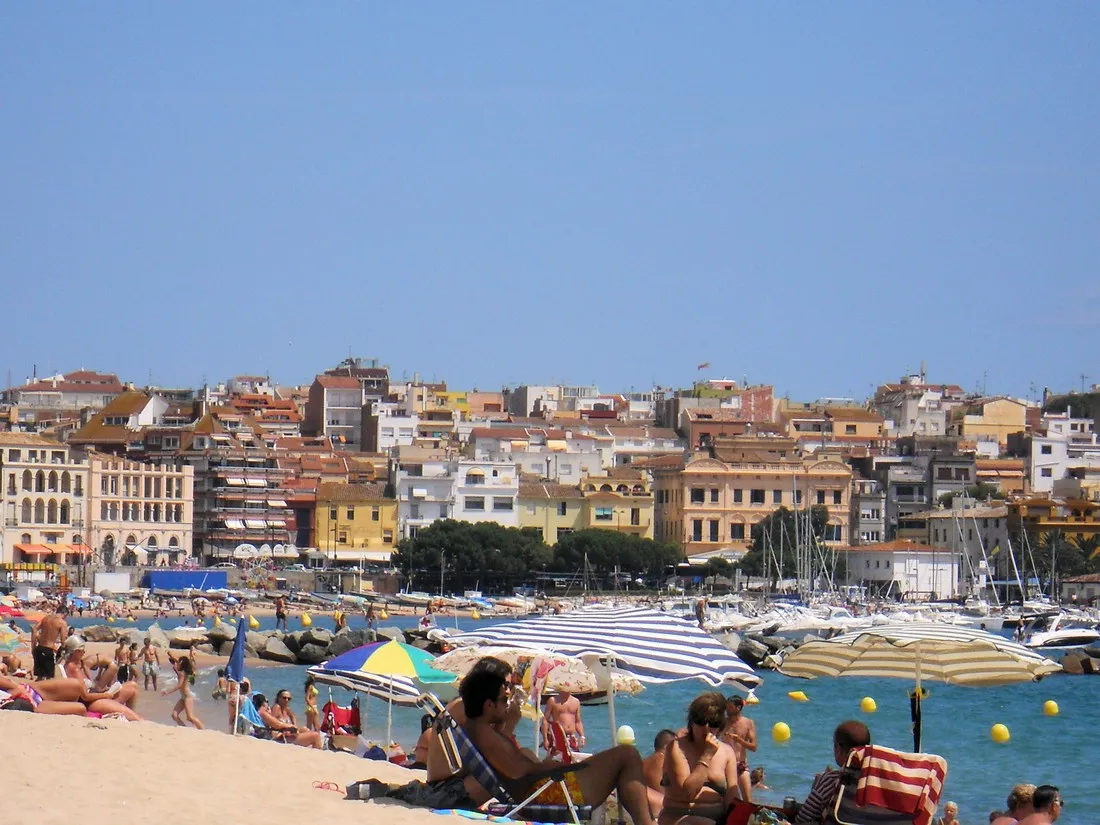 camping-castell-park-palams-mlzox