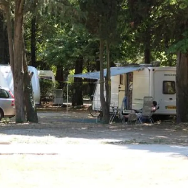 vivacamp-la-laune-villeneuve-les-avignon-9ebho