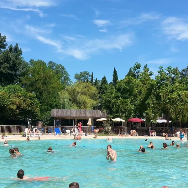vivacamp-la-laune-villeneuve-les-avignon-phkxf