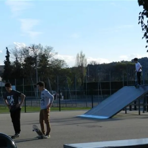 vivacamp-la-laune-villeneuve-les-avignon-vrofz