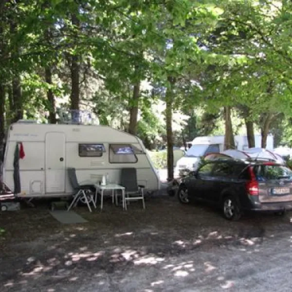 vivacamp-la-laune-villeneuve-les-avignon-yfcpf