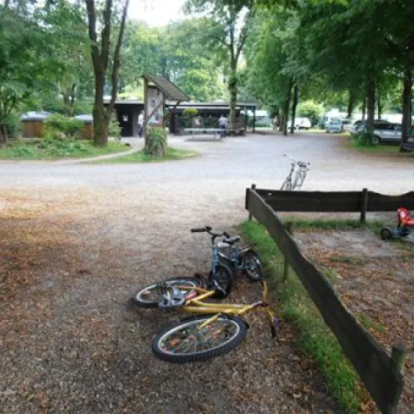 camping-warnsborn-arnhem-7dvmx