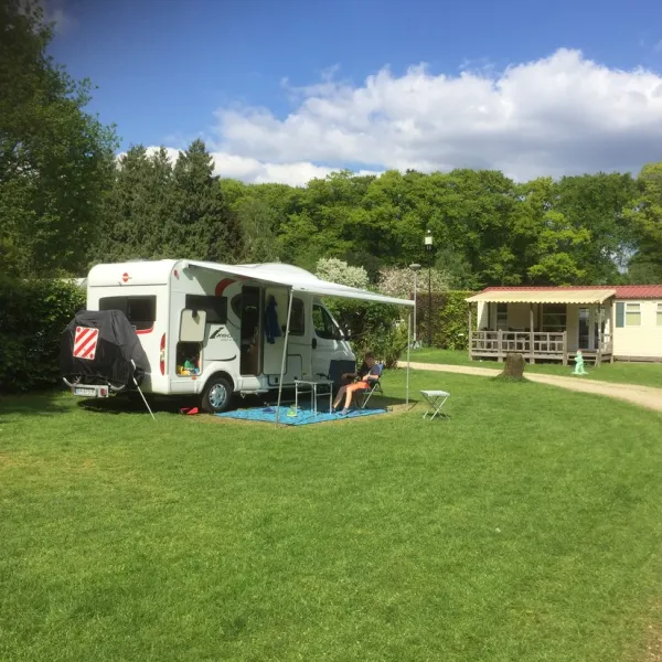 camping-warnsborn-arnhem-qmgkq