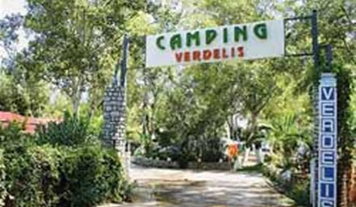 campsite-verdelis-beach-ancient-epidavros-tfjbj