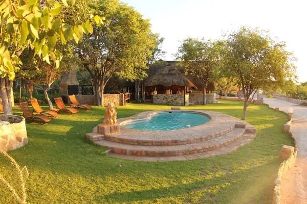 sophienhof-lodge-campsite-outjo-ejabw