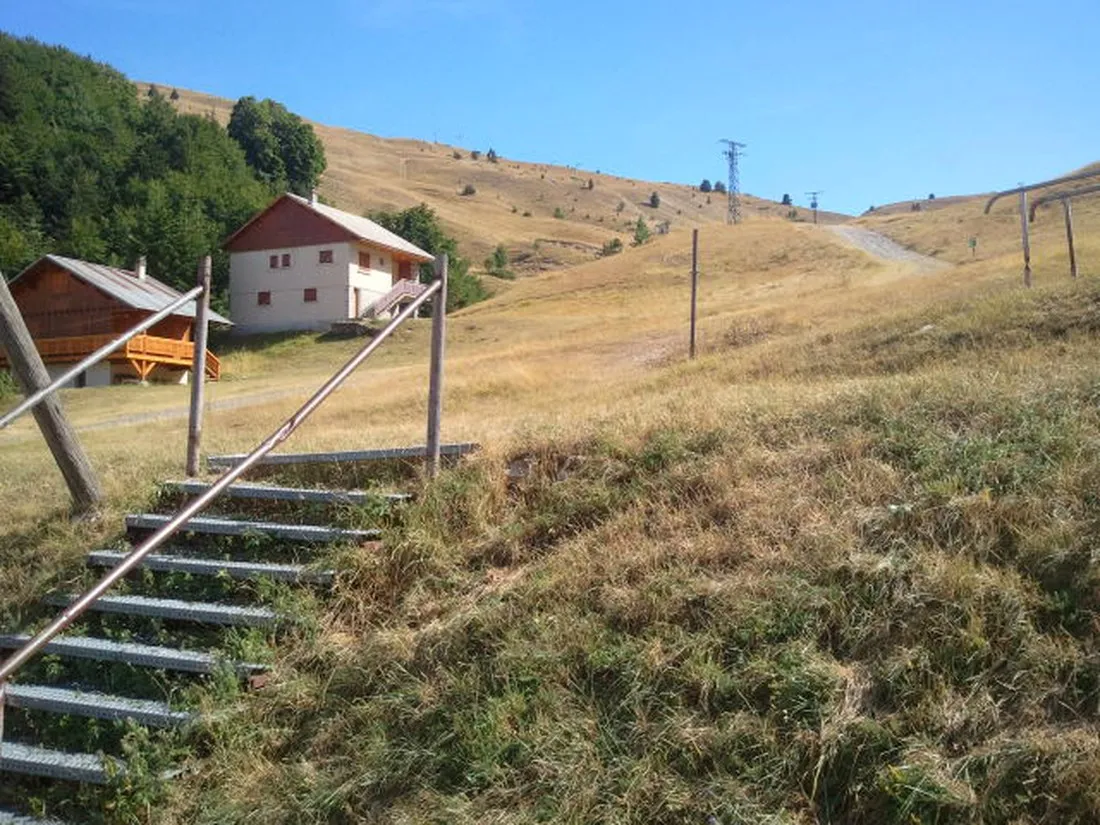 la-montagne-manteyer-lgry8