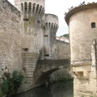 municipal-de-coucourelle-pernes-les-fontaines-vaucluse-tiaf3