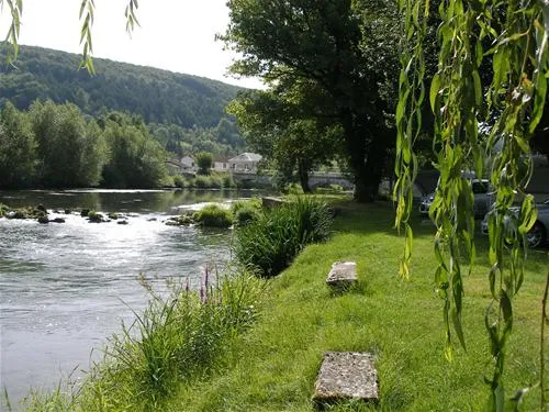 camping-municipal-vouecourt-wd4dl