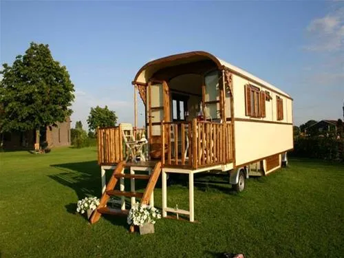camping-eauzone-hotton-auxi1