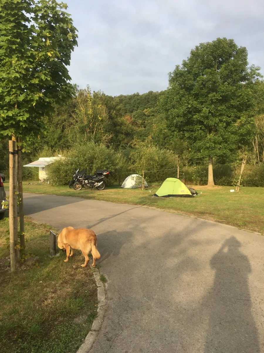 camping-eauzone-hotton-juo92