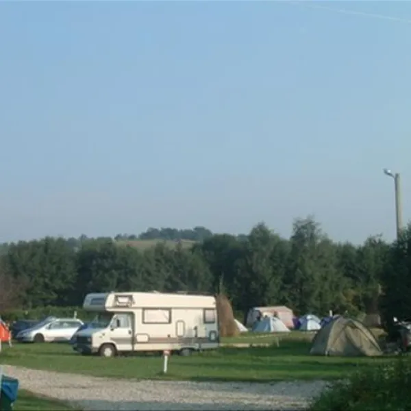 vampire-camping-bran-bran-zjho3