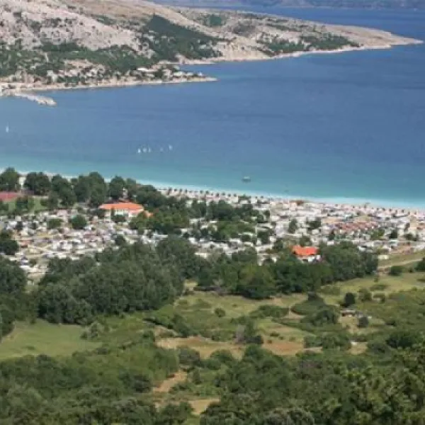 camp-zablace-baska-n1rlz