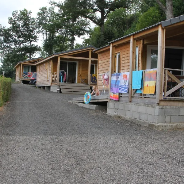 camping-de-serrette-chambon-sur-lac-yqtsh