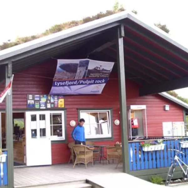 camping-preikestolen-jorpeland-cnb43