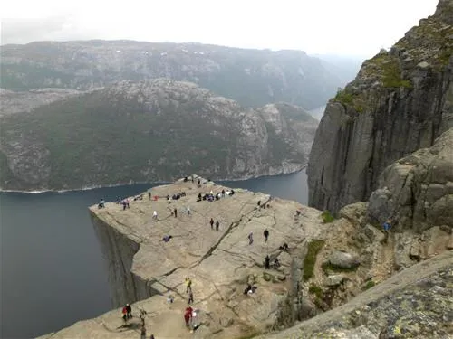 camping-preikestolen-jorpeland-om3zv