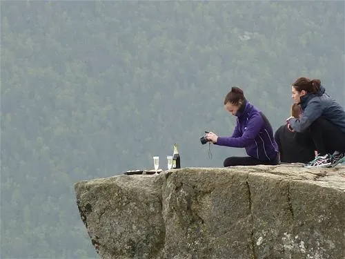 camping-preikestolen-jorpeland-q2svf