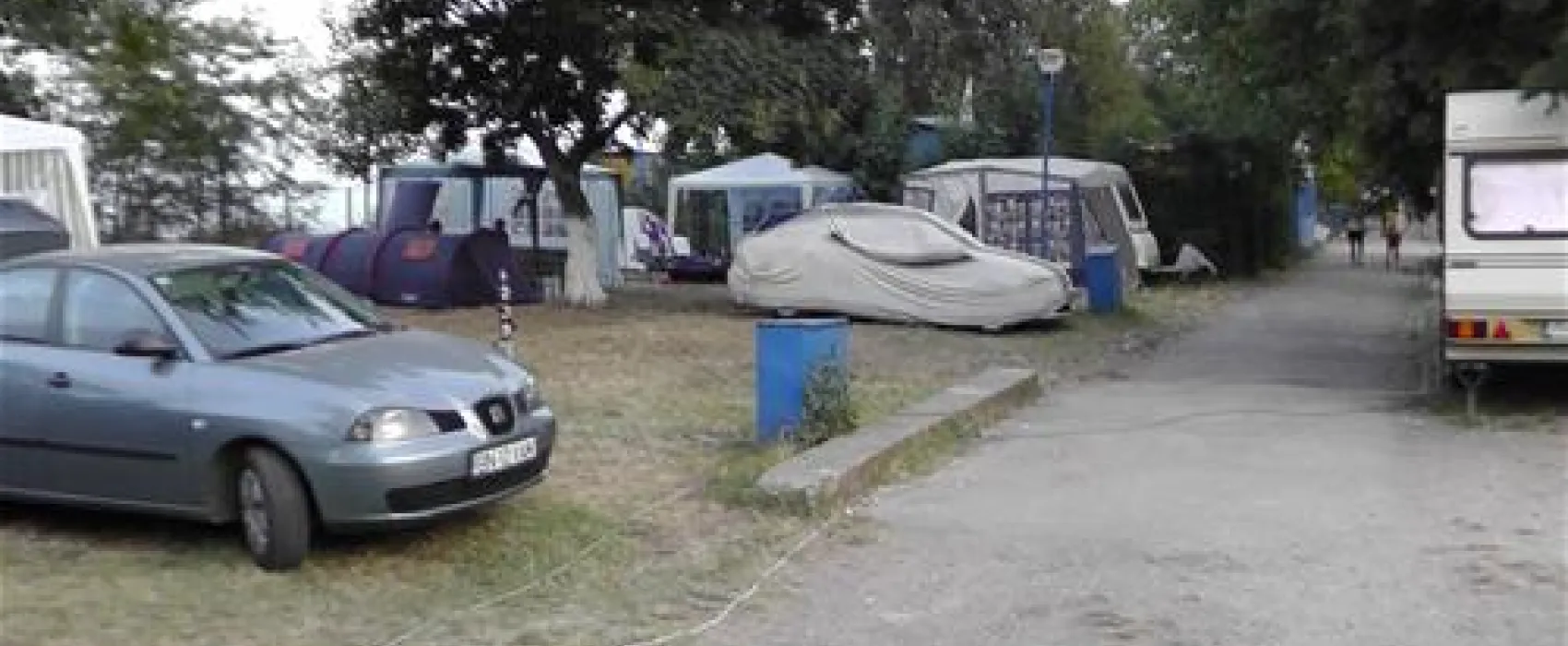 Camping Cosmos