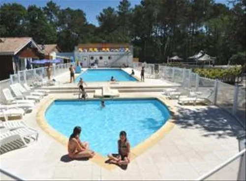 flower-camping-la-canadienne-ares-nyjol