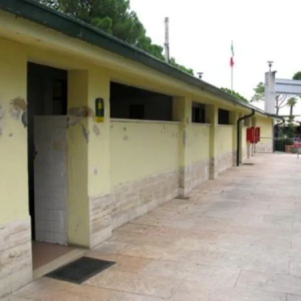 campeggio-amici-di-lazise-lazise-sul-garda-zvon7