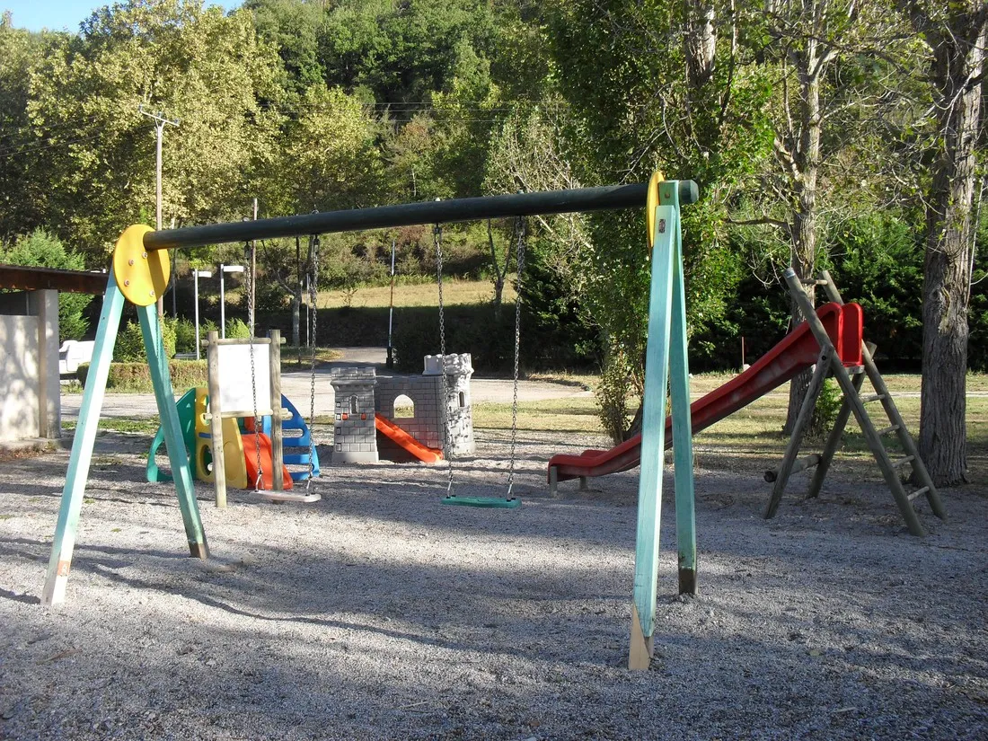 camping-municipal-le-bouloc-ceilhes-et-rocozels-tul7a