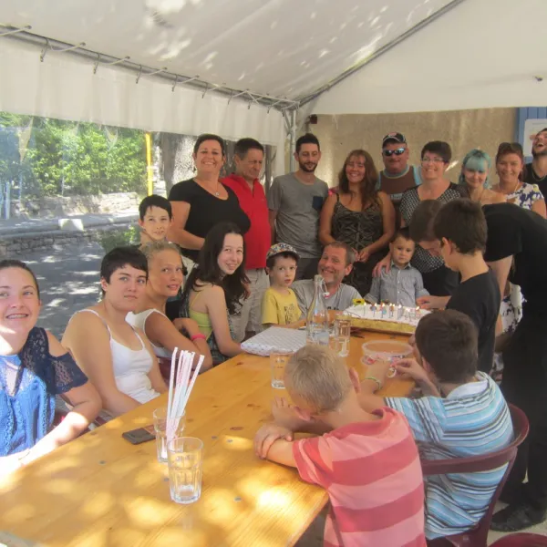 camping-les-chnes-ardche-kaorq