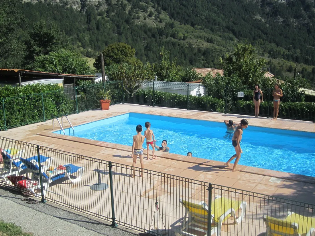 camping-les-chnes-ardche-shb8x