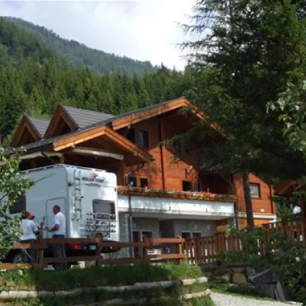 camping-village-yolki-palki-bognanco-rzczt