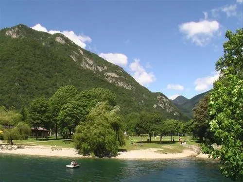 family-wellness-camping-al-sole-ledro-bztkd