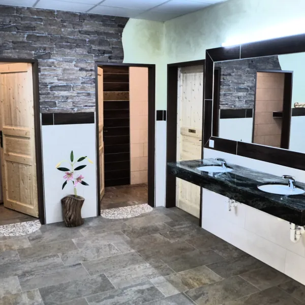 camping-am-see-gut-lindlerhof-moertschach-d5ekl