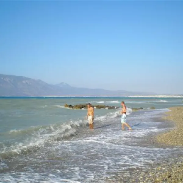 campsite-blue-dolphin-korinthos-osito