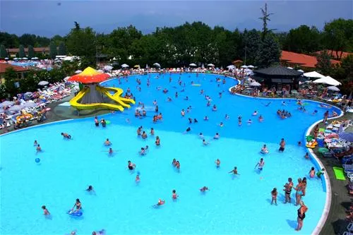 camping-bella-italia-peschiera-del-garda-3dzsz