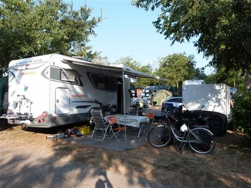 camping-bella-italia-peschiera-del-garda-gkjqj