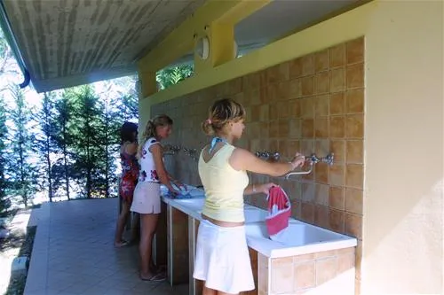 camping-bella-italia-peschiera-del-garda-i8lgr